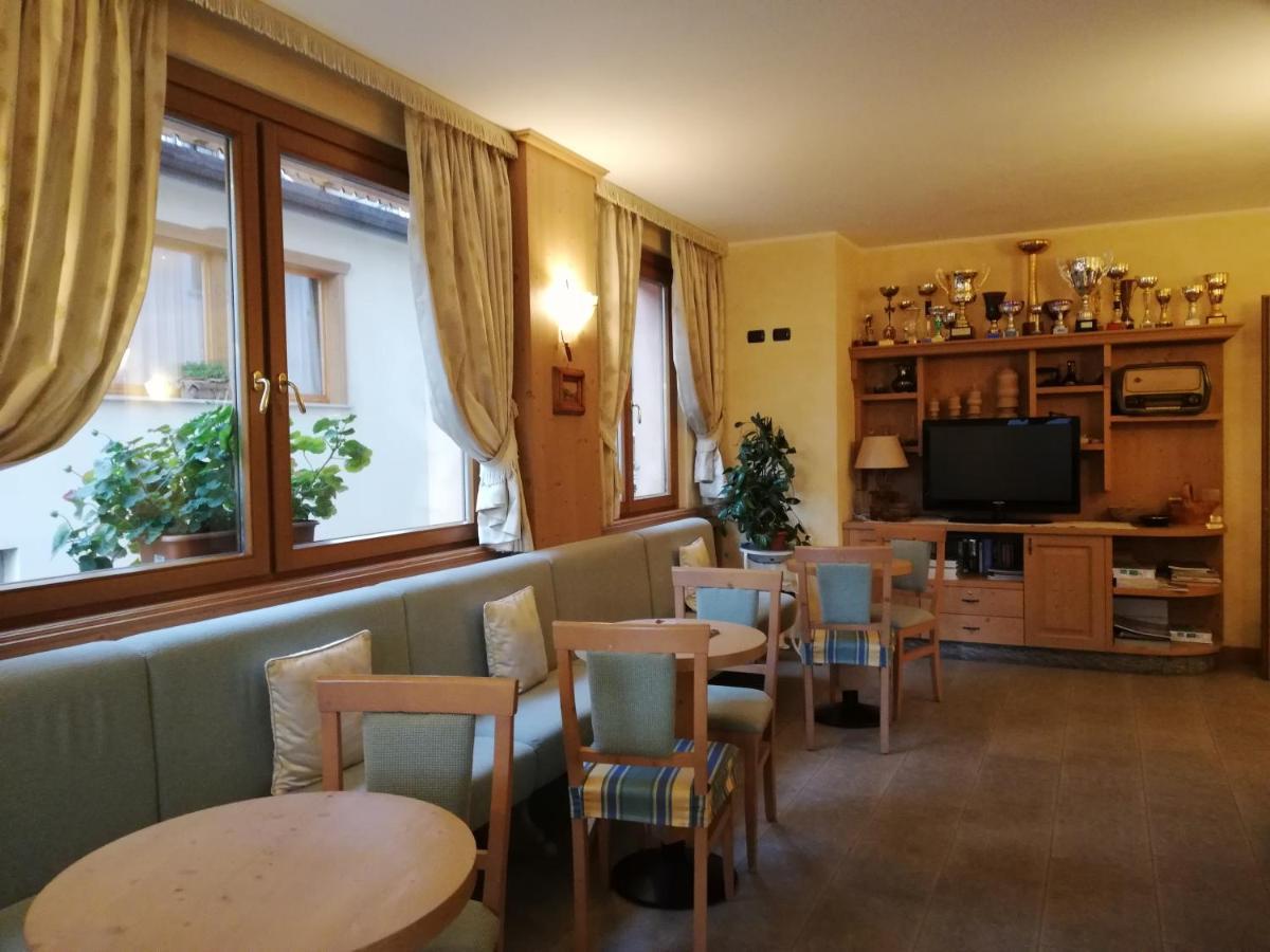Park Hotel Santa Caterina Valfurva Kültér fotó