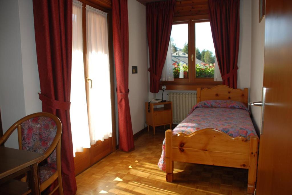 Park Hotel Santa Caterina Valfurva Szoba fotó
