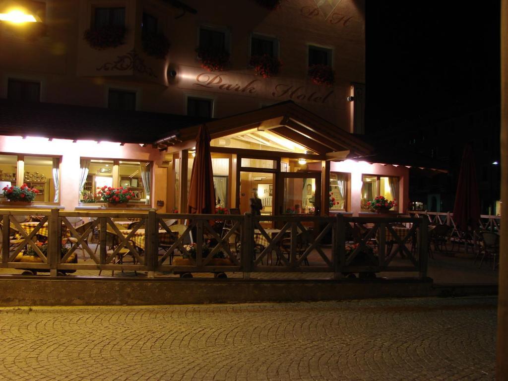 Park Hotel Santa Caterina Valfurva Kültér fotó